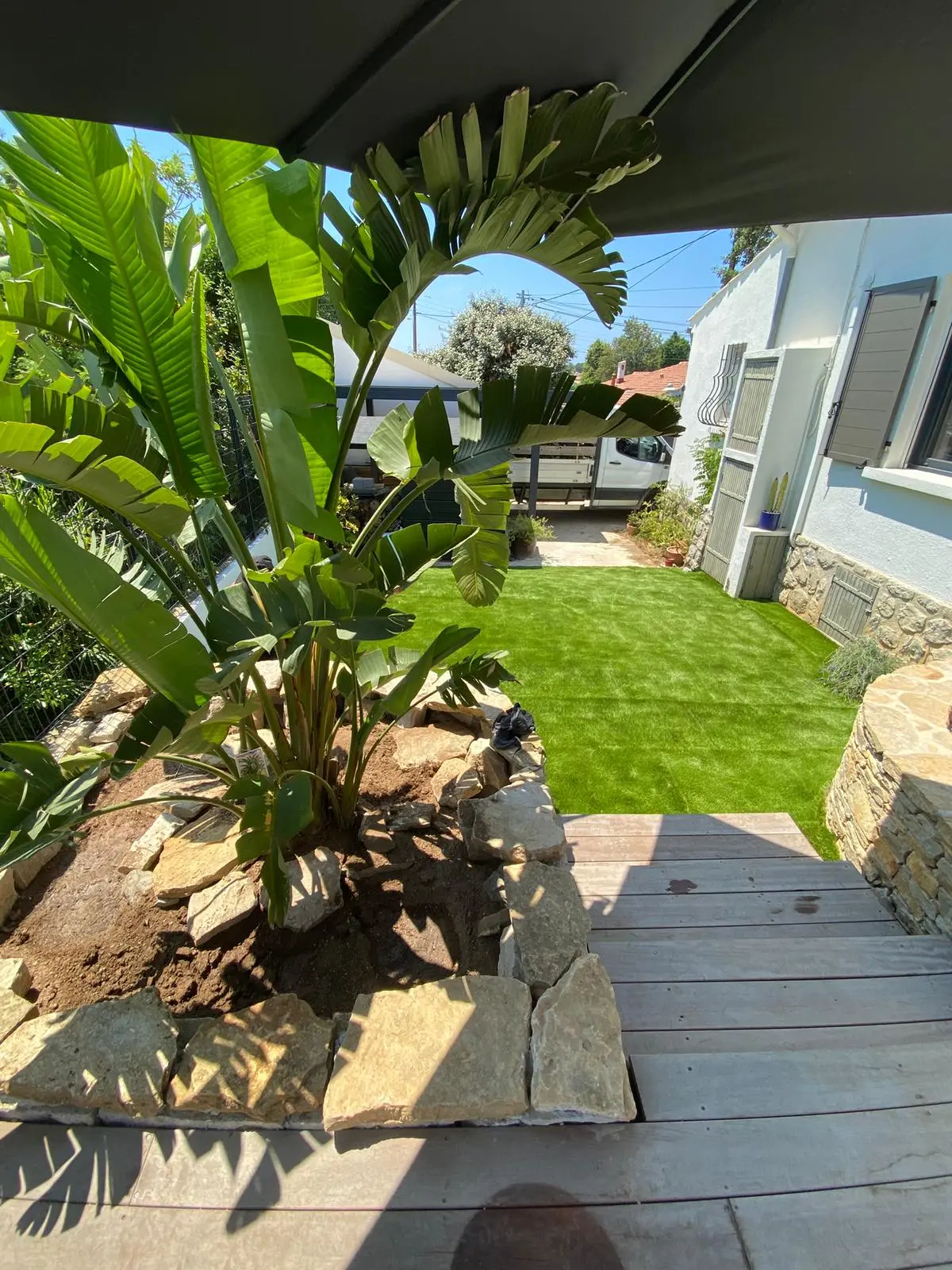 Réalisation Création d’entrée extérieure Six-fours-les-plages - Le Jardin des Copains