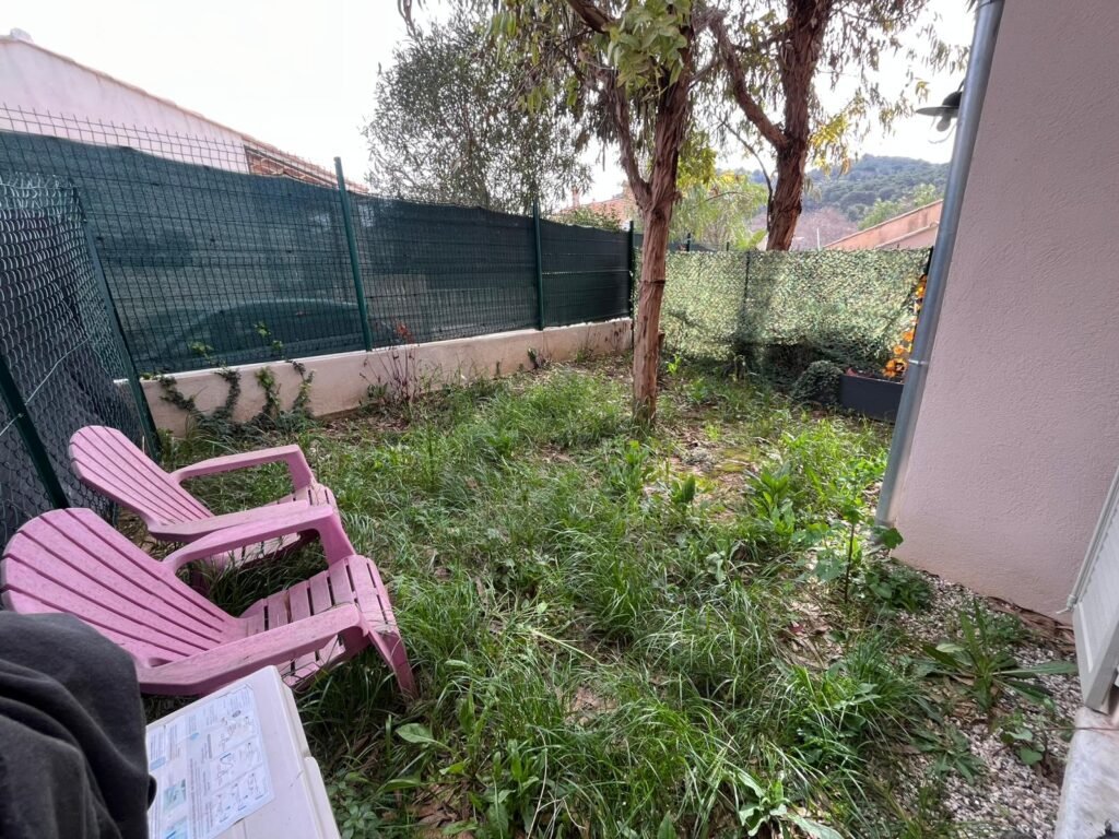 Création d’entrée extérieure à La Seyne-sur-Mer - intervention de Le Jardin des Copains